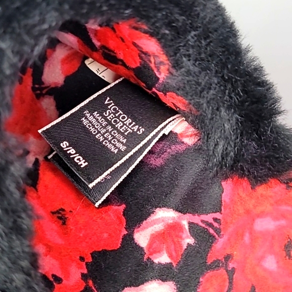 💰NWOT! VICTORIA'S SECRET ▪︎ SATIN FLORAL SLIPPERS ▪︎ SIZE S (5-6) - Picture 8 of 10